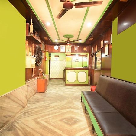 Spot On Hotel Vijaya Каттак Экстерьер фото